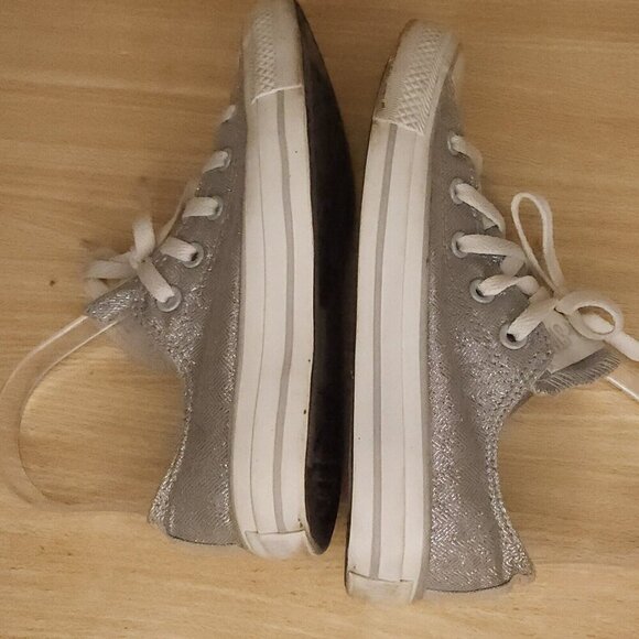 Converse Chuck Taylor Silver Sparkle Sneaker 6 - Picture 4 of 8